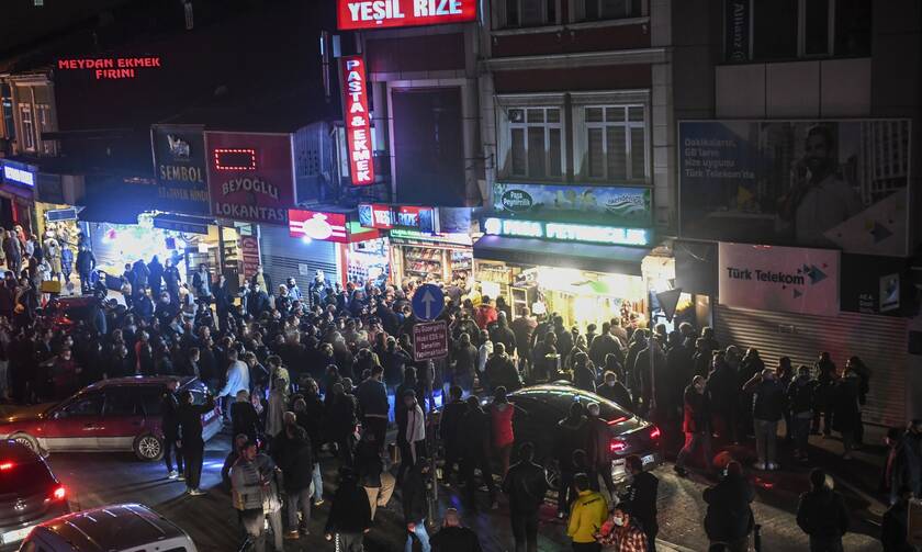 Κορονοϊός - Τουρκία: Τετραήμερο lockdown σε 31 πόλεις - Νέο ρεκόρ θανάτων