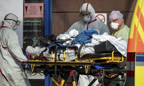 Κορονοϊός - Γαλλία: Μόλις 80 οι θάνατοι μέσα σε 24 ώρες καθώς ξεκινά η σταδιακή άρση των μέτρων	
