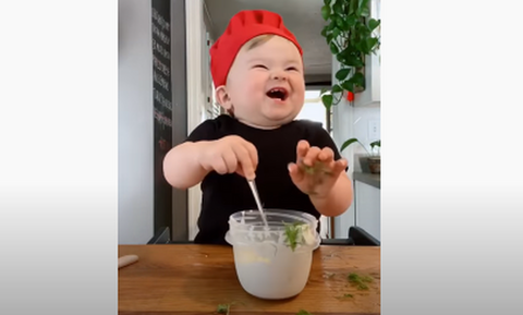 Ο μικρός σεφ που... τρελαίνει το Instagram: Έχει πάνω από 1,5 εκατ. ακολούθους
