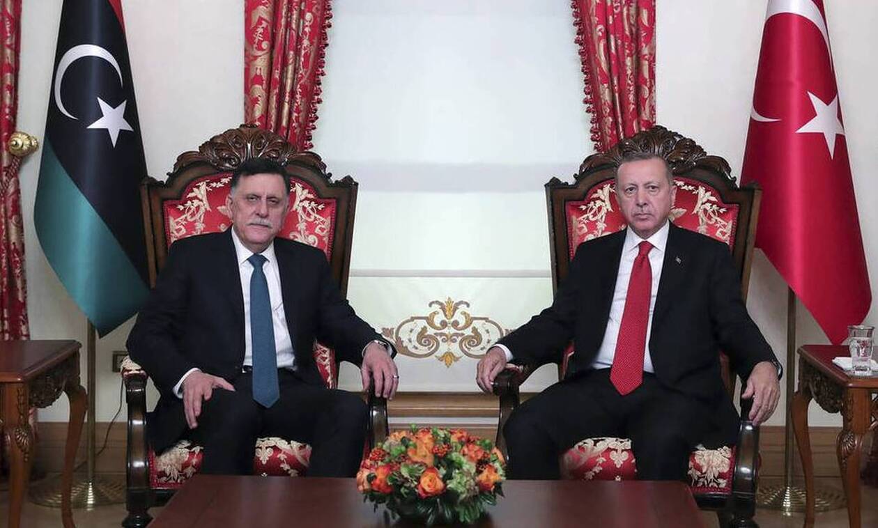 Αιφνίδια επίσκεψη Σάρατζ στην Τουρκία για συνάντηση με τον Ερντογάν