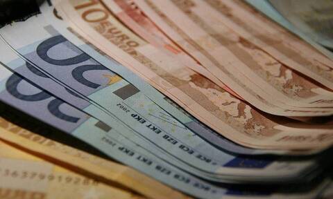 Έκτακτο επίδομα 700 ευρώ: Κατατέθηκε τροπολογία - Ποιοι θα το λάβουν