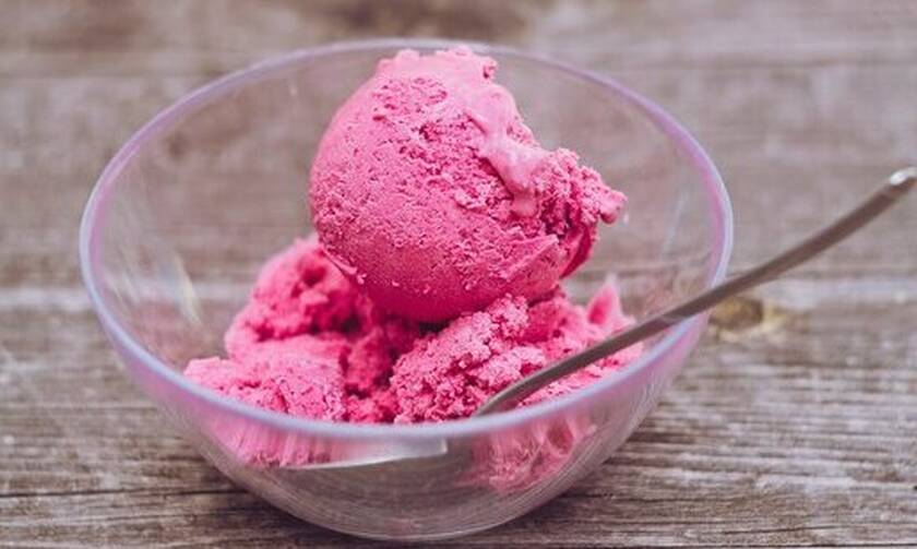 Το παγωτό πρέπει να το τρως σε χωνάκι ή κυπελάκι αν κάνεις δίαιτα;