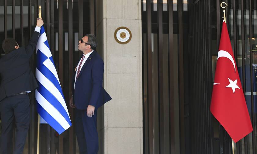 «Πόλεμος» ανακοινώσεων: Πώς απαντά το ελληνικό ΥΠΕΞ στην πρόκληση της Άγκυρας