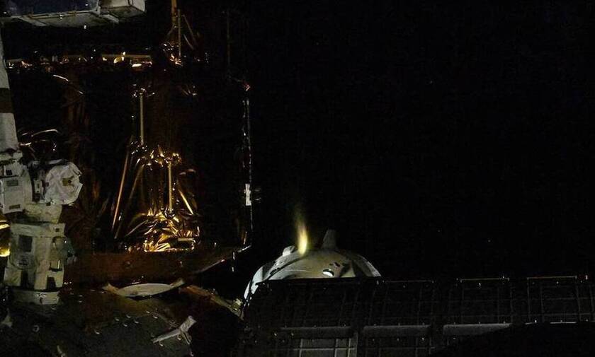 SpaceX: Η κάψουλα αναχώρησε από τον Διεθνή Διαστημικό Σταθμό με προορισμό τη γη