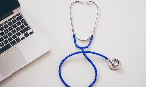 «Φρένο» στους ψευτογιατρούς βάζει ο ΠΙΣ - Μητρώο των ιατρών όλης της χώρας με πρόσβαση στους πολίτες
