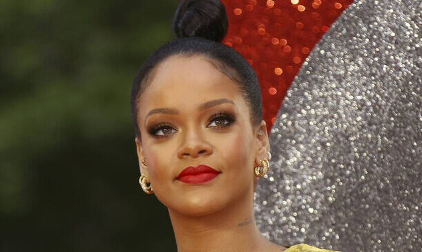Rihanna: Η πολύ καυτή της εμφάνιση με... δερμάτινα