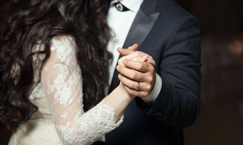 Κορονοϊός: Στα 29 τα κρούσματα από τον γάμο - Ανησυχία για διπλάσια!