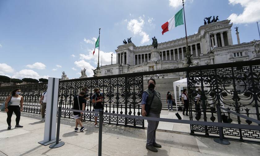 Κορονοϊός - Ιταλία: Τοπικά lockdown εξετάζουν επιστήμονες που συμβουλεύουν την κυβέρνηση 