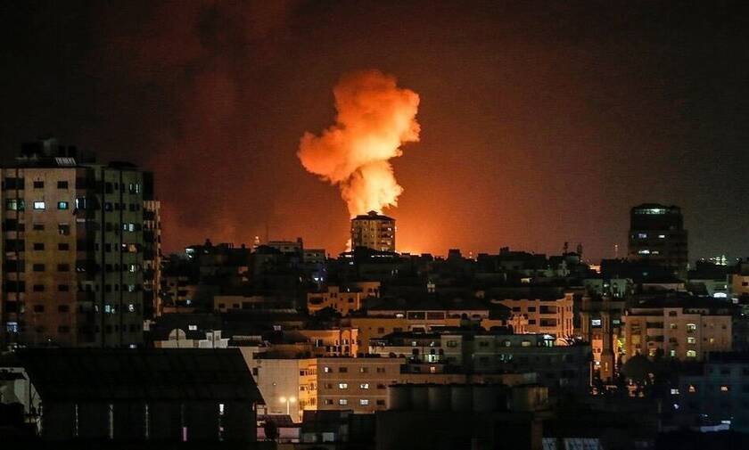 Γάζα: Νέες επιδρομές του Ισραήλ σε αντίποινα για τις επιθέσεις με «εμπρηστικά μπαλόνια»