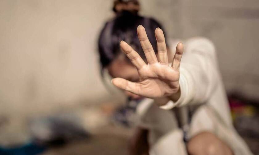 ΣΟΚ: «Ο άνδρας μου με βίασε πάνω από 100 φορές κατά την διάρκεια του lockdown»