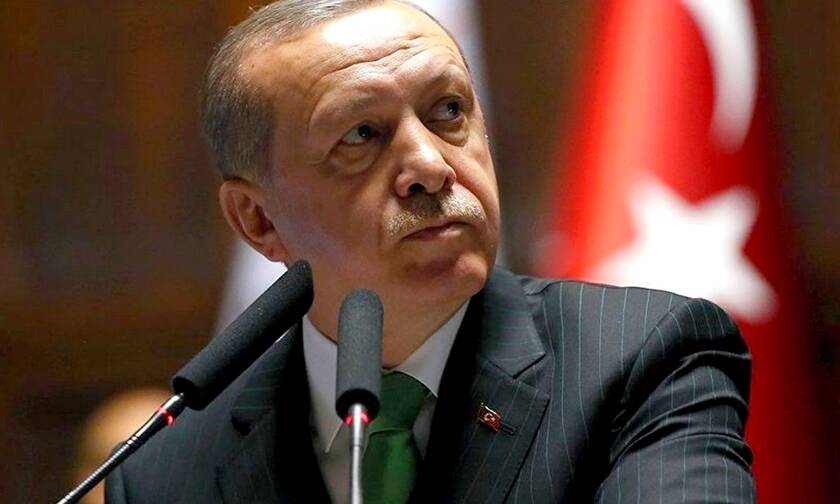 «Τελειώνει» ο Ερντογάν: «Αρμαγεδδών» χτυπά την τουρκική οικονομία