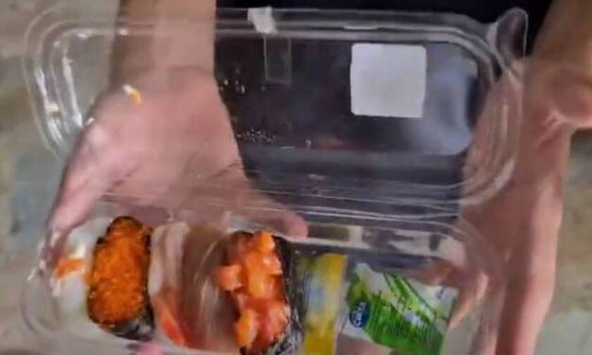 Βίντεο: Έπαθαν πλάκα όταν άνοιξαν το κουτί με το σούσι!
