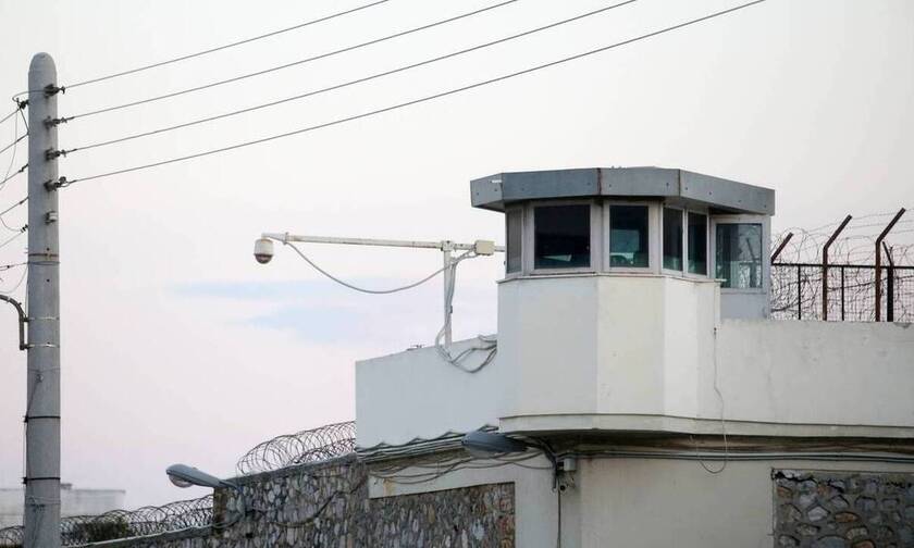 Τι βρέθηκε στις φυλακές Κορυδαλλού σε 300 αιφνιδιαστικές έρευνες  