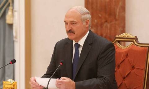 Лукашенко заявил, что решит возникшие в стране проблемы в ближайшие дни 