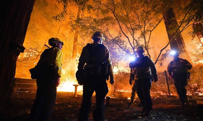 Καλιφόρνια: Μαίνονται οι πυρκαγιές - Oι μετεωρολόγοι προειδοποιούν για επιδείνωση των συνθηκών