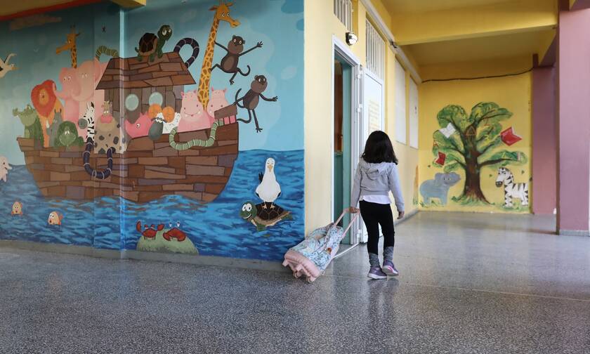 Κορονοϊός - Σχολεία: Σήμερα αποφασίζει η κυβέρνηση για το άνοιγμα - Ανακοινώσεις Κεραμέως