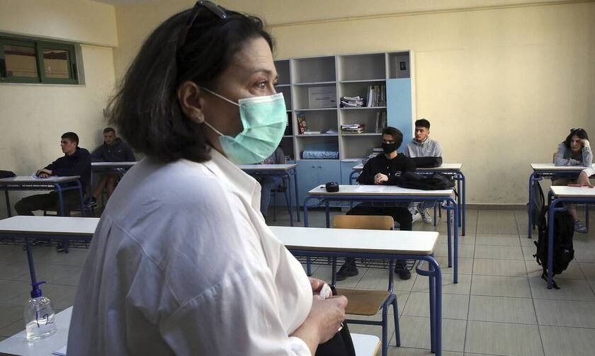 Κορονοϊός: Υπεγράφη η απόφαση για μάσκες σε μαθητές και εκπαιδευτικούς