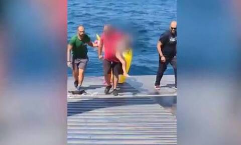 Ναύπακτος - Συγκλονίζει ο καπετάνιος που έσωσε την 3χρονη: «Δεν είχε επαφή με το περιβάλλον»