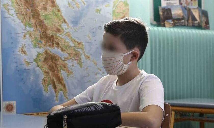  Κορονοϊός- Σχολεία: «Καμπάνα» σε μαθητές και εκπαιδευτικούς αν αρνηθούν να φορέσουν μάσκα 