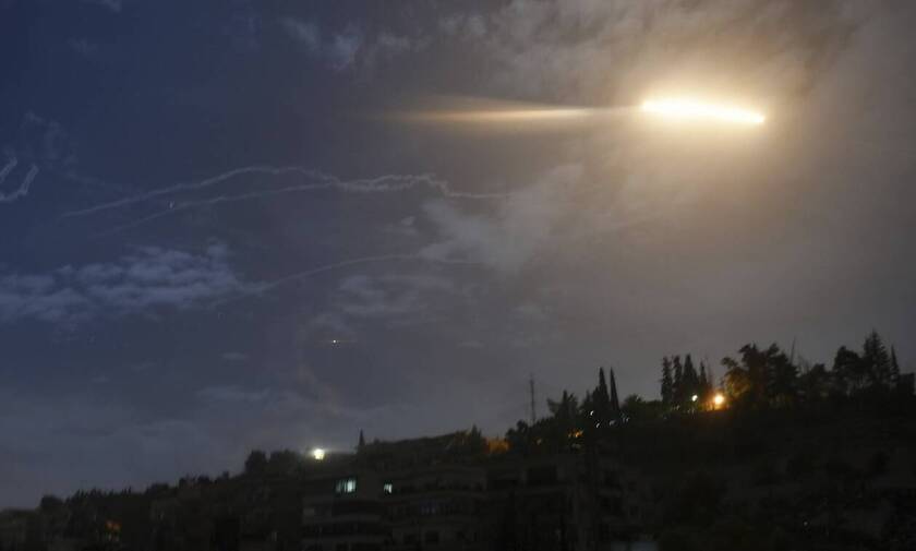 Δαμασκός: Η συριακή αεράμυνα αναχαίτισε ισραηλινούς πυραύλους στη νότια Συρία
