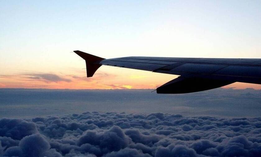 Κορονοϊός: Συναγερμός σε πτήση από Κρήτη για Λονδίνο - Θετικοί οκτώ επιβάτες