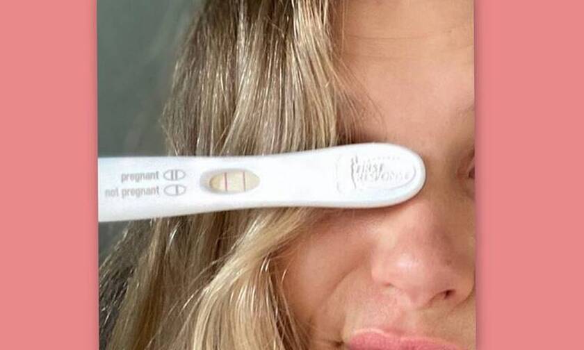 Πόσταρε το τεστ εγκυμοσύνης ανακοινώνοντας την ευχάριστη είδηση 