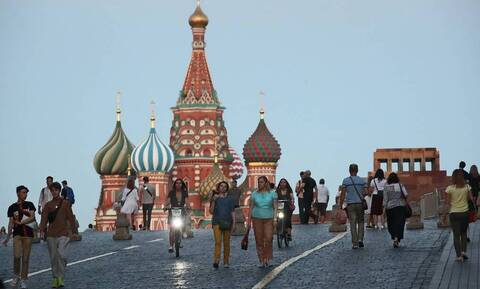 ВЦИОМ: более трети россиян считают, что РФ остается великой державой