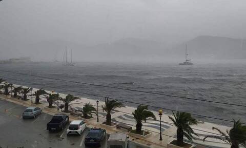 Κακοκαιρία «Ιανός»: 186 χιλιοστά βροχής μέσα σε 32 ώρες έπεσαν στο Ιόνιο (ΧΑΡΤΕΣ)