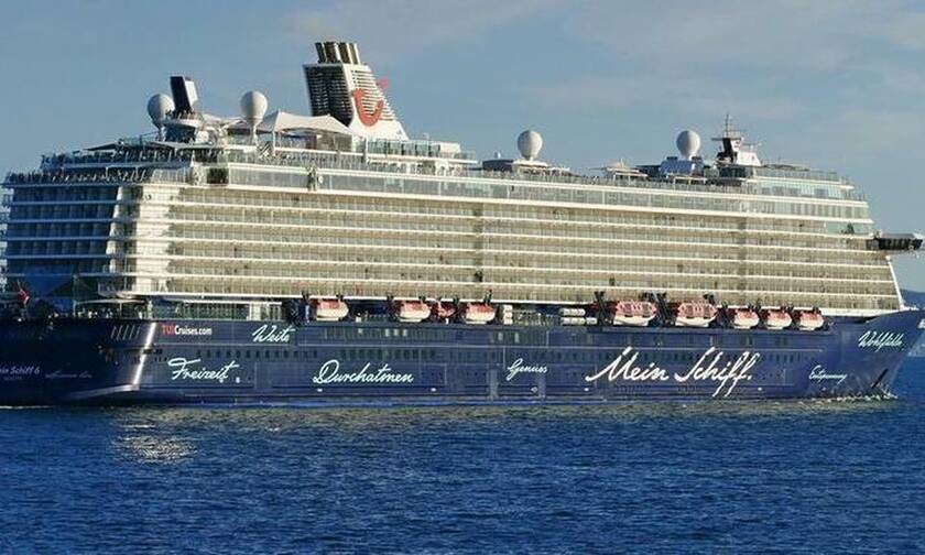 Κορονοϊός: Συναγερμός σε κρουαζιερόπλοιο με 1.000 επιβάτες – Βρέθηκαν 12 κρούσματα στο πλήρωμα