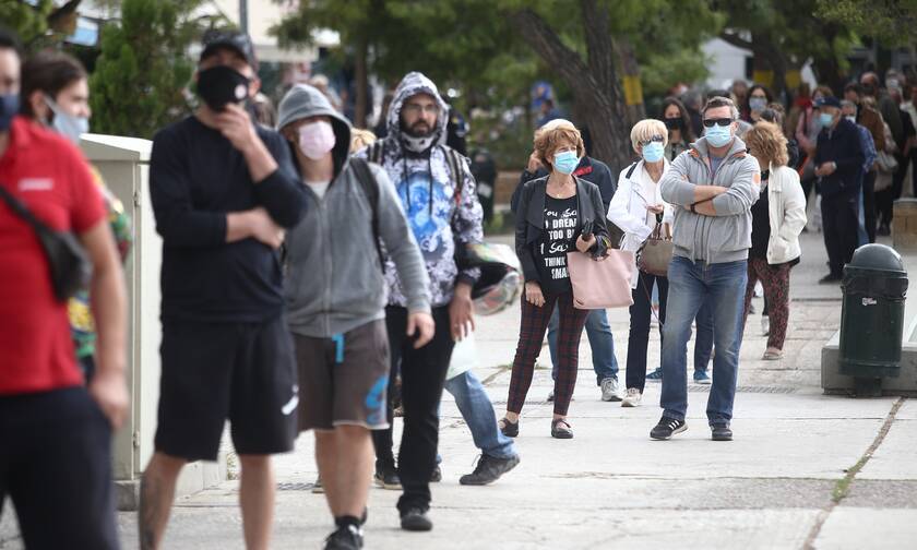 Κορονοϊός: Τρομάζουν τα νέα κρούσματα σε Αττική και Θεσσαλονίκη