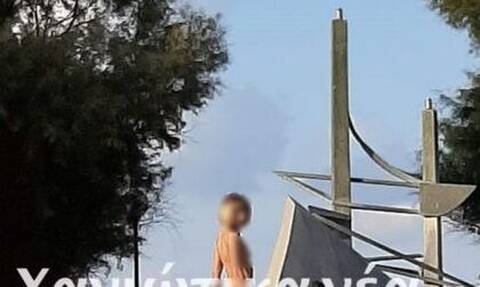 Σάλος και οργή στα Χανιά: Πόζαρε γυμνή σε μνημείο - Δείτε τις εικόνες