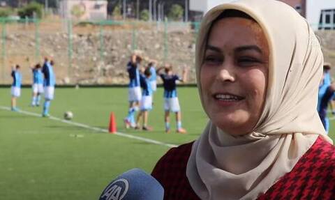 Τουρκία: Μητέρα ίδρυσε ομάδα ποδοσφαίρου για την γιο της! (video)