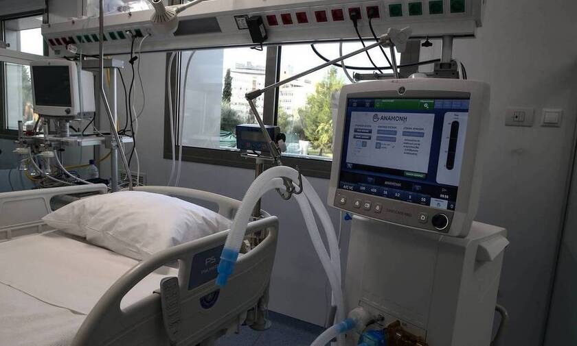 Κορονοϊός - Θεσσαλονίκη: Συγκλονίζει γιατρός νοσοκομείου - «Υγειονομικός πόλεμος άνευ προηγουμένου»