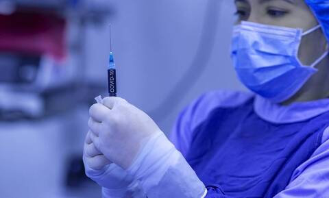 Εμβόλιο Κορονοϊού – Pfizer: «Ζητάμε άδεια έκτακτης ανάγκης» - «Πράσινο φως» από την Κομισιόν