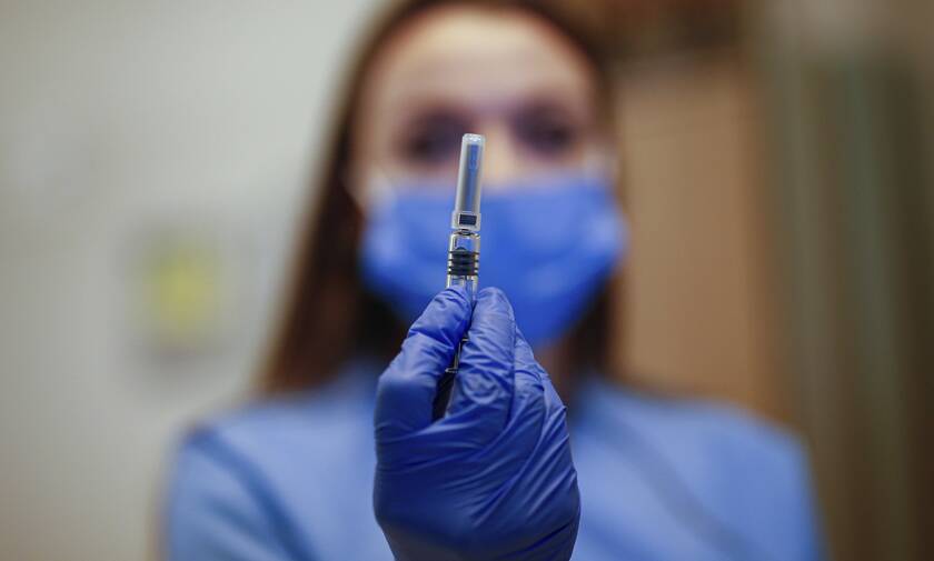 Κορονοϊός: Η Βρετανία ενέκρινε το εμβόλιο της Pfizer – Την επόμενη εβδομάδα οι εμβολιασμοί