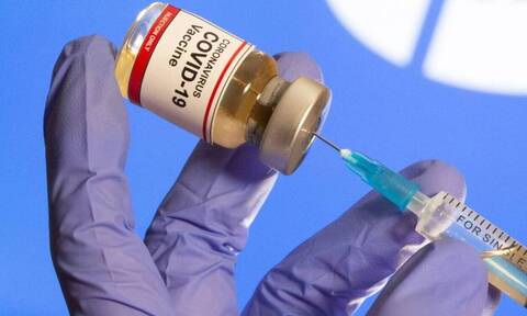 Εμβόλιο κορονοϊού: Άγνωστο αν εμποδίζει τη μετάδοση λέει η FDA – Τι υποστηρίζουν Pfizer/BioNTech