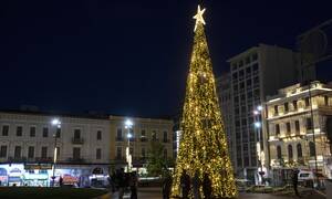 Κορονοϊός- Χατζάκης: Πιθανές εστίες διασποράς τα ρεβεγιόν των 9 ατόμων - «Παίζουμε με την τύχη»