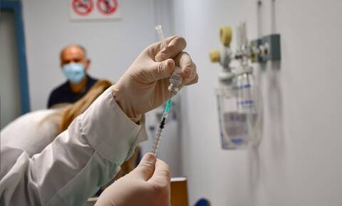 Εμβολιασμός: Ελεγκτές της Εθνικής Αρχής Διαφάνειας σε τέσσερα νοσοκομεία