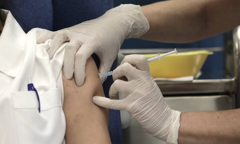 Κορονοϊός: Βήμα-βήμα η διαδικασία για να εμβολιαστείτε - Ανοίγει αύριο η πλατφόρμα για ραντεβού