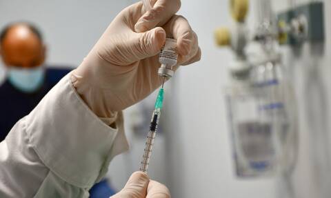 emvolio.gov.gr: Έτσι θα κλείσετε ραντεβού για να εμβολιαστείτε - Οι 4 επιλογές για τους πολίτες