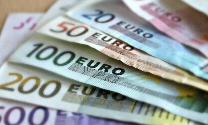 Επίδομα 400 ευρώ: Πώς θα δοθεί σε 150.000 επιστήμονες - Τα κριτήρια και οι δικαιούχοι