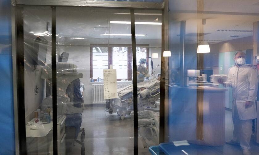 Συναγερμός στο Βερολίνο: Νοσοκομείο σε καραντίνα - Εντοπίστηκαν κρούσματα της βρετανικής μετάλλαξης