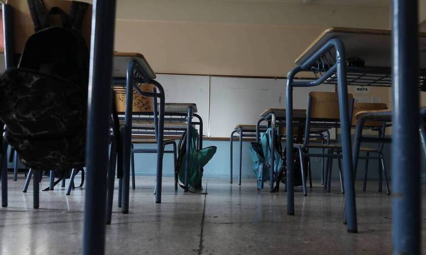 Lockdown: «Κληρώνει» σήμερα για γυμνάσια και λύκεια στη σχεδόν «κόκκινη» Αττική