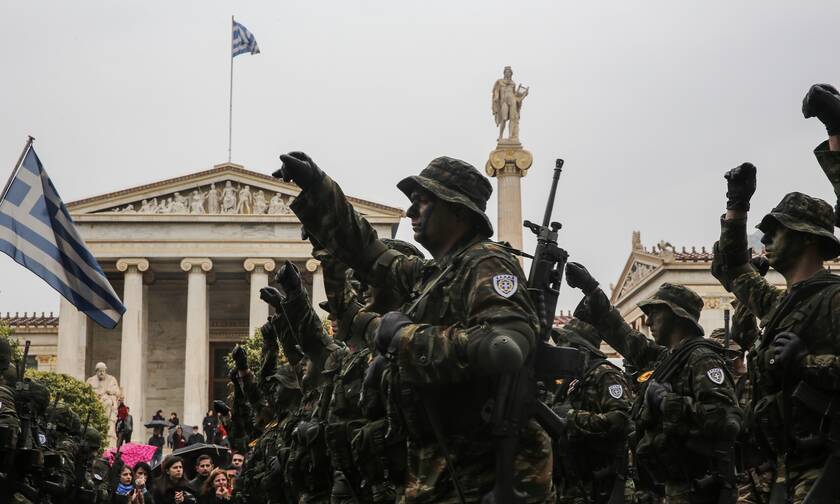 Στρατιωτική παρέλαση 25ης Μαρτίου: Θα γίνει στο Σύνταγμα - Περιμένουμε Πούτιν, Μακρόν και Κάρολο