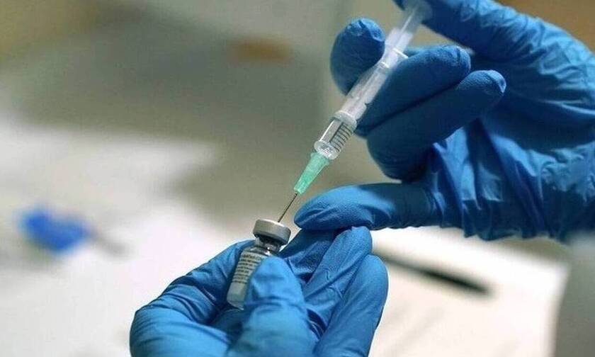 Κορονοϊός - ΕΕ: Στόχος να εμβολιάσει το 70% των ενηλίκων έως "το τέλος καλοκαιριού" 