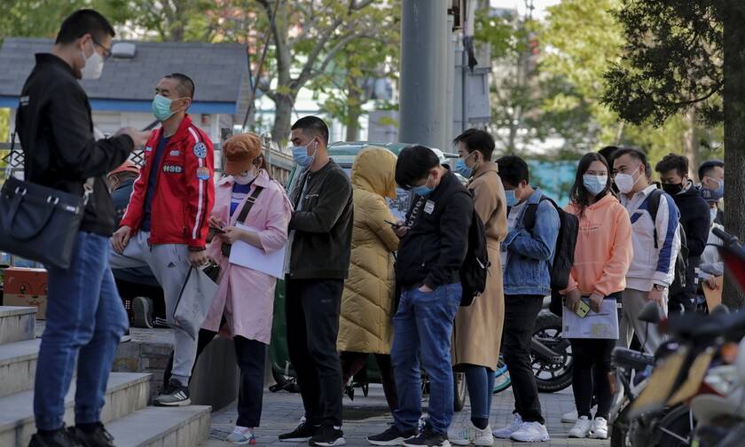 Υποχωρεί πάλι ο κορονοϊός στην Κίνα: 25 κρούσματα σε 24 ώρες