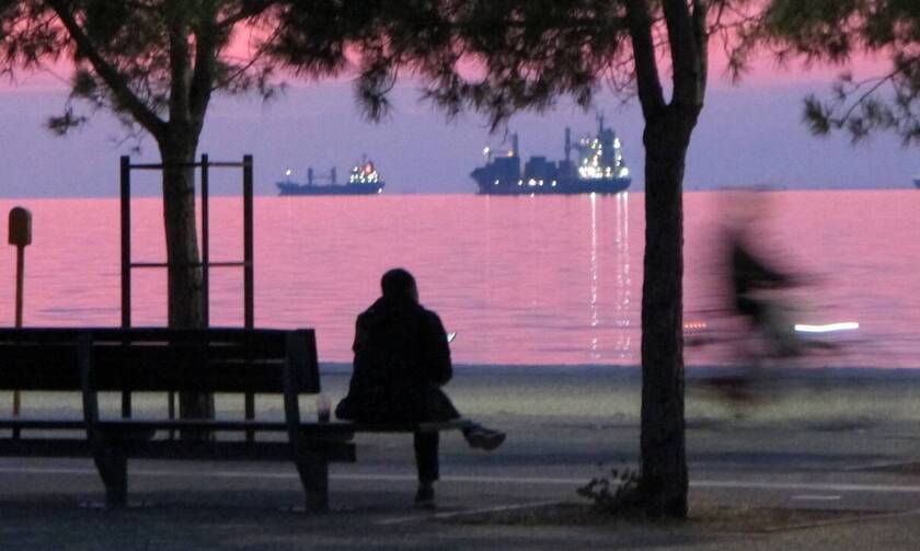 Lockdown: Πριν το «κόκκινο» η Θεσσαλονίκη - Ποια μέτρα εξετάζονται