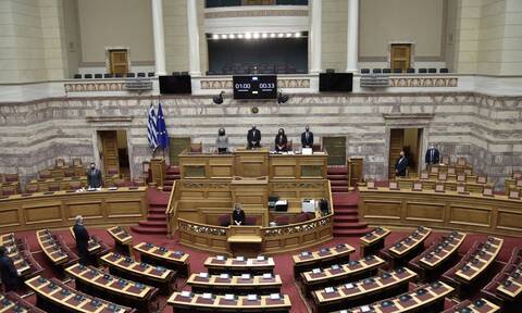 Επίκαιρη ερώτηση ΣΥΡΙΖΑ για την παραίτηση Λιγνάδη - «Ποιος έχει την ευθύνη της συγκάλυψης;»