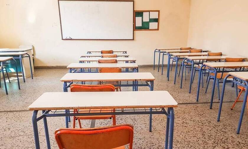 Κορονοϊός: Ανησυχία στα Ανώγεια - Αναστέλλει τη λειτουργία του το Γυμνάσιο Ανωγείων