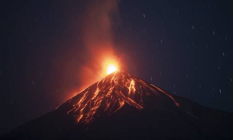 Γουατεμάλα: «Ξύπνησε» και πάλι το ηφαίστειο Φουέγκο